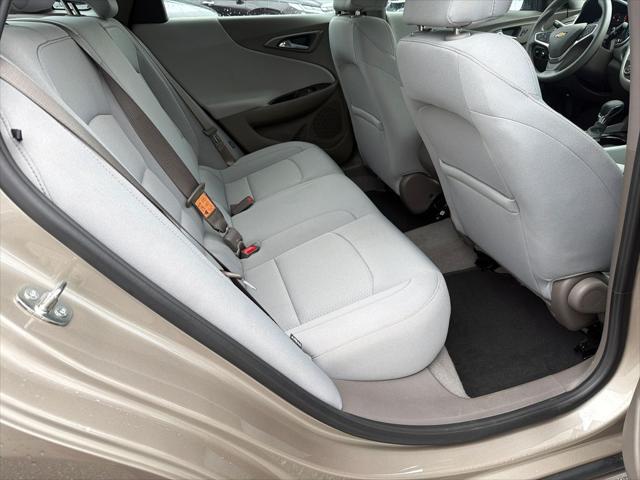 2022 Chevrolet Malibu FWD LS