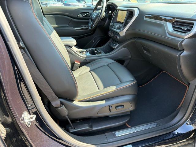 2021 GMC Acadia AWD AT4