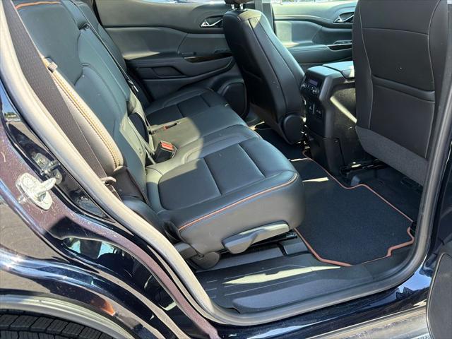 2021 GMC Acadia AWD AT4