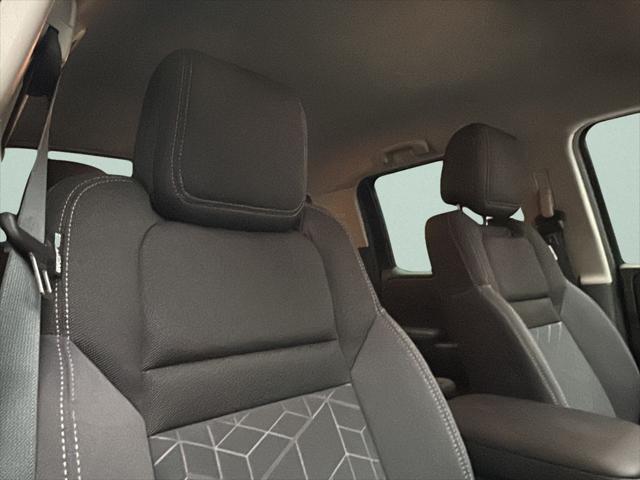 2025 Nissan Frontier Crew Cab SV 4x4