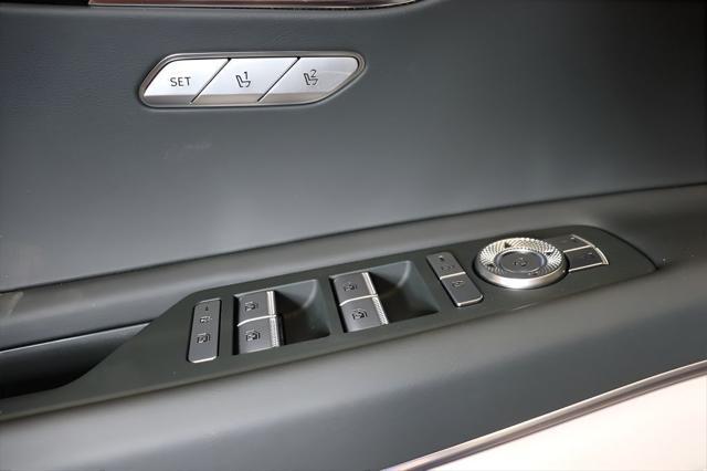 2025 Genesis GV80 2.5T Standard AWD