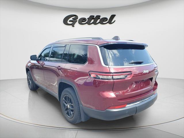 2023 Jeep Grand Cherokee L Laredo 4x2