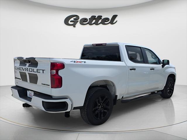 2026 Chevrolet Silverado 1500 4WD Crew Cab Short Bed Custom