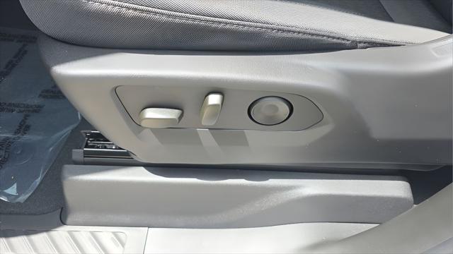 2026 Chevrolet Silverado 1500 4WD Crew Cab Short Bed Custom