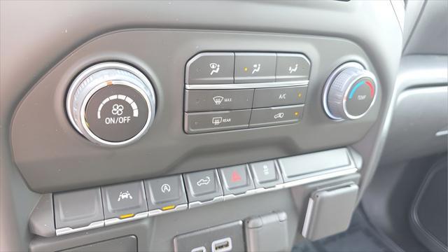 2026 Chevrolet Silverado 1500 4WD Crew Cab Short Bed Custom