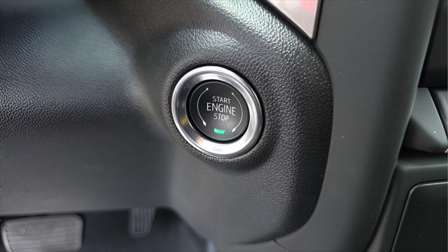 2026 Chevrolet Silverado 1500 4WD Crew Cab Short Bed Custom