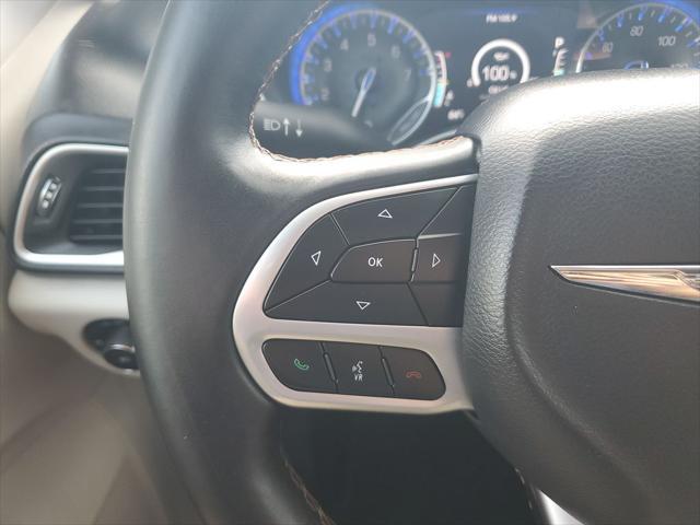 2017 Chrysler Pacifica Touring-L Plus