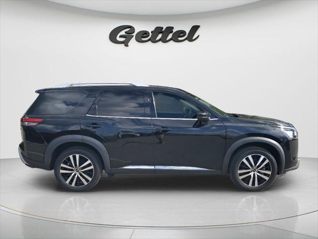 2023 Nissan Pathfinder Platinum 4WD