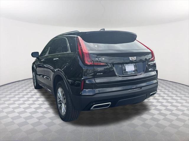 2025 Cadillac XT4 AWD Premium Luxury