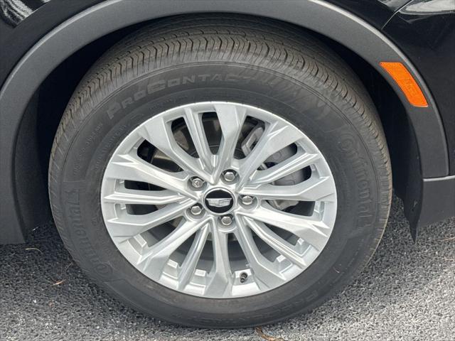 2025 Cadillac XT4 AWD Premium Luxury