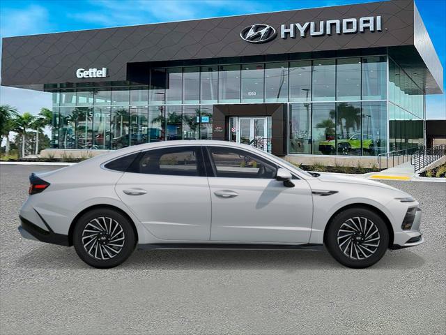 2026 Hyundai Sonata Hybrid SEL