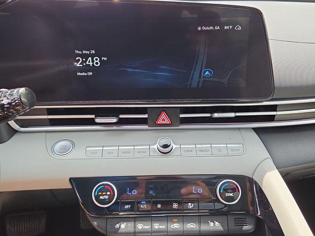 2025 Hyundai Elantra Hybrid Limited