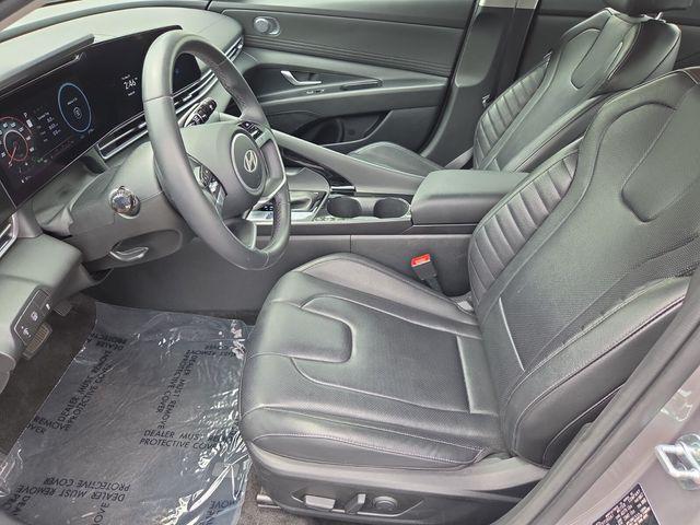 2025 Hyundai Elantra Hybrid Limited