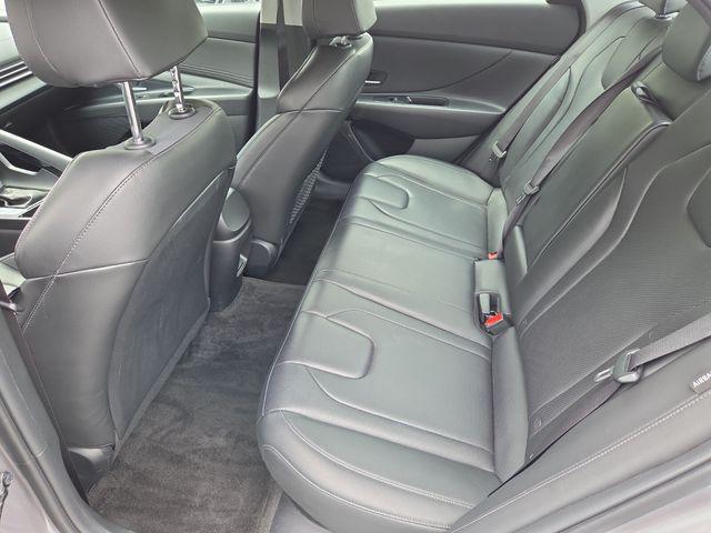 2025 Hyundai Elantra Hybrid Limited