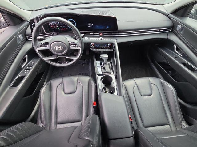 2025 Hyundai Elantra Hybrid Limited