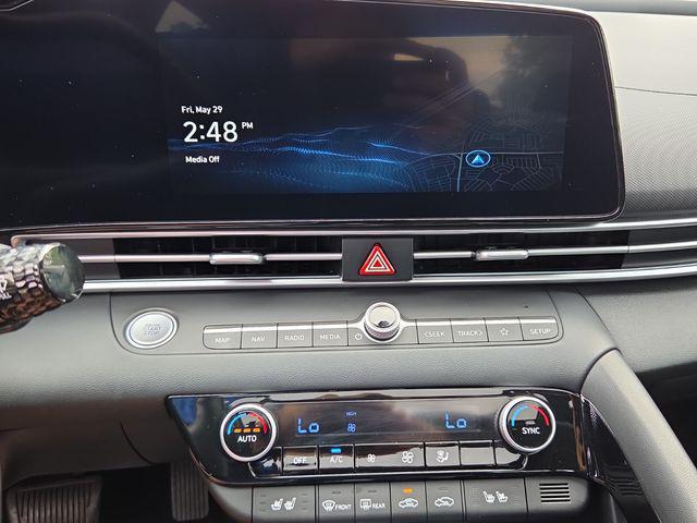 2025 Hyundai Elantra Hybrid Limited