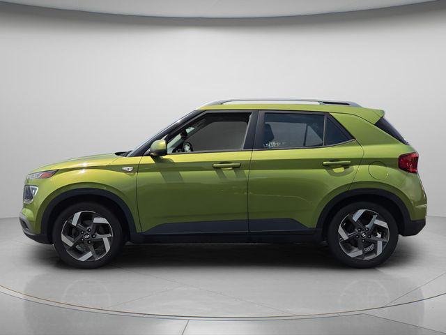 2021 Hyundai Venue SEL