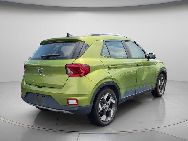 2021 Hyundai Venue SEL