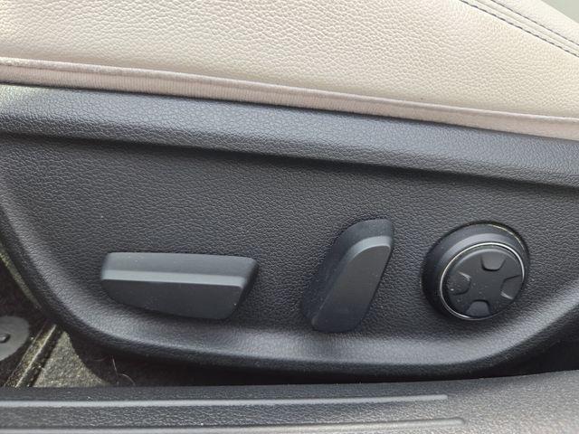 2025 Genesis G70 2.5T RWD