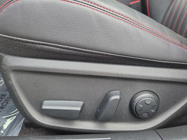 2023 Genesis G70 2.0T RWD