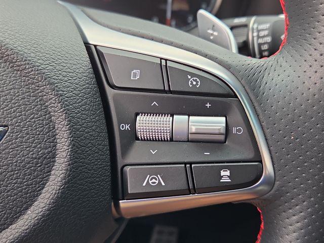 2023 Genesis G70 2.0T RWD
