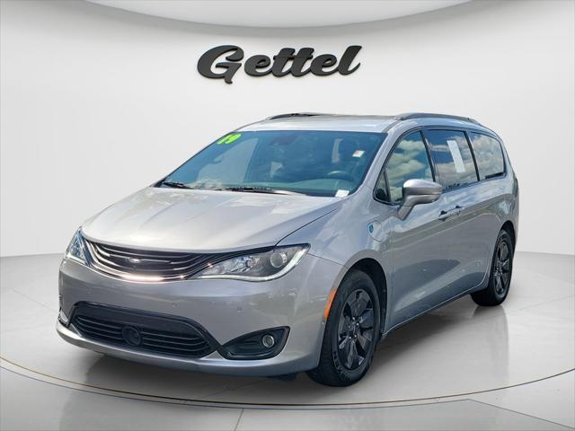 2019 Chrysler Pacifica Hybrid Limited for sale in BRADENTON, FL