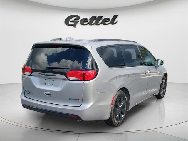2019 Chrysler Pacifica Hybrid Limited