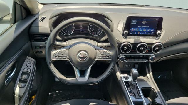 2023 Nissan Sentra SV Xtronic CVT