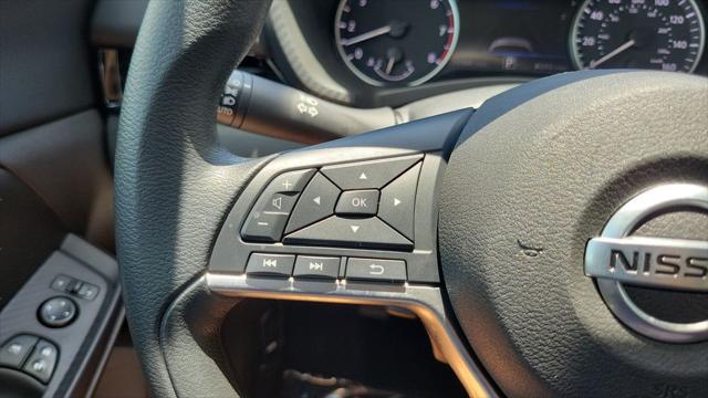 2023 Nissan Sentra SV Xtronic CVT