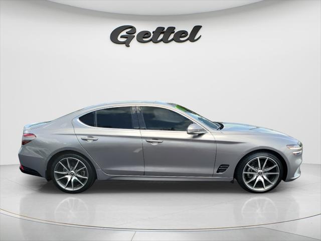2023 Genesis G70 2.0T RWD
