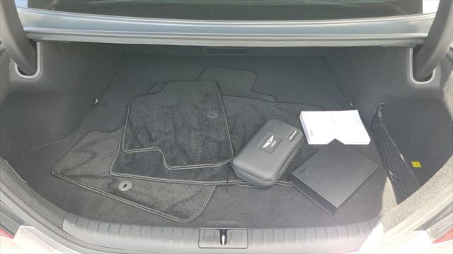 2023 Genesis G70 2.0T RWD