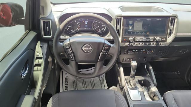 2025 Nissan Frontier Crew Cab SV 4x2