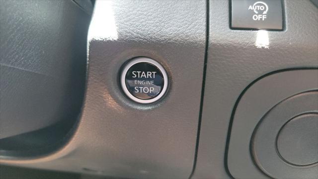 2025 Nissan Frontier Crew Cab SV 4x2