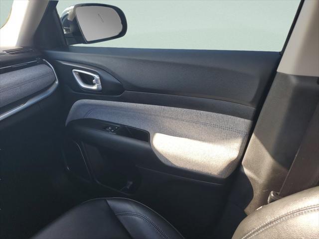 2022 Jeep Compass Latitude FWD