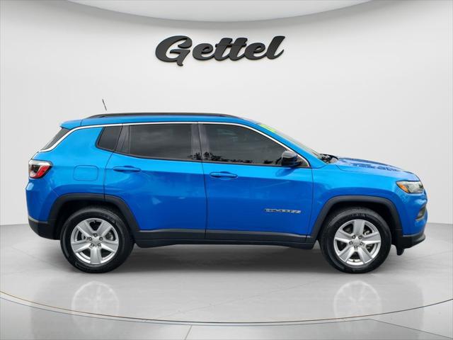 2022 Jeep Compass Latitude FWD