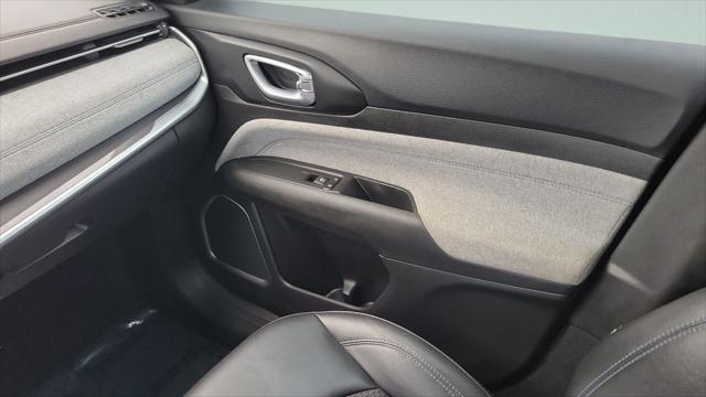 2022 Jeep Compass Latitude FWD