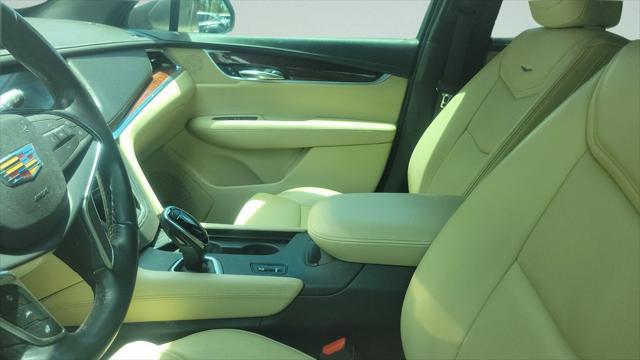 2018 Cadillac XT5 Premium Luxury