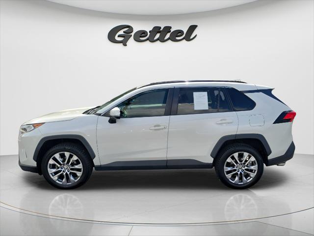 2021 Toyota RAV4 XLE Premium