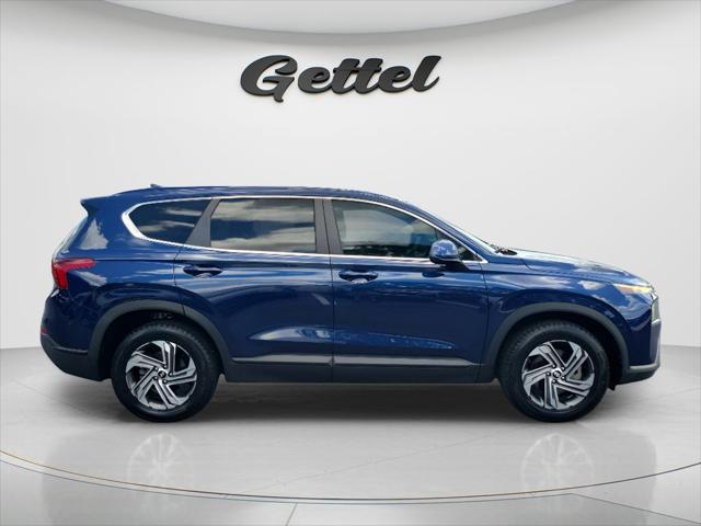 2022 Hyundai Santa Fe SE