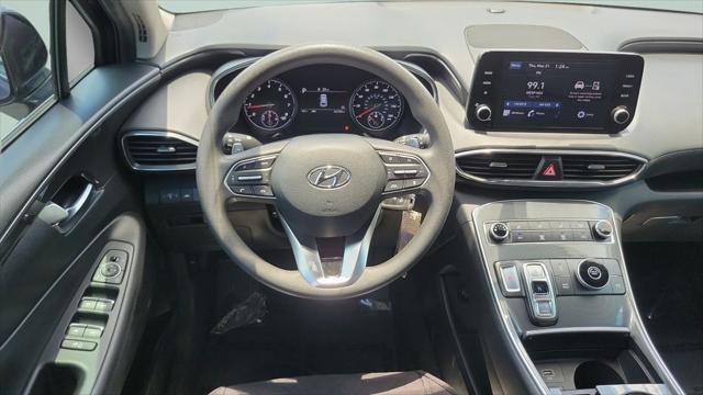 2022 Hyundai Santa Fe SE
