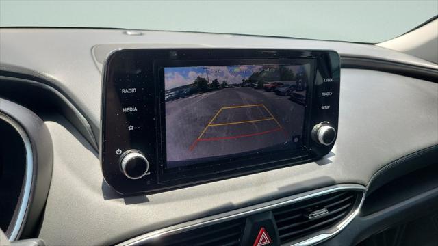 2022 Hyundai Santa Fe SE