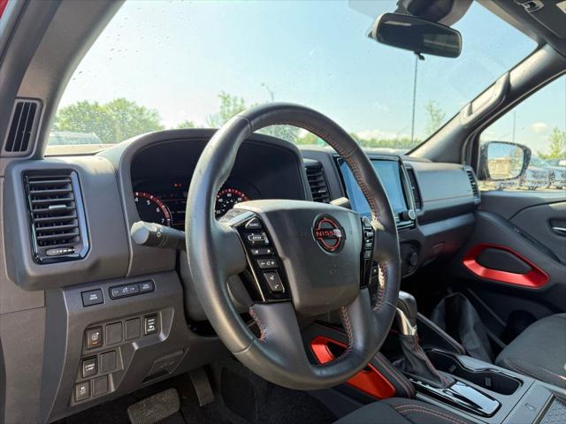 2024 Nissan Frontier Crew Cab PRO-X 4x2