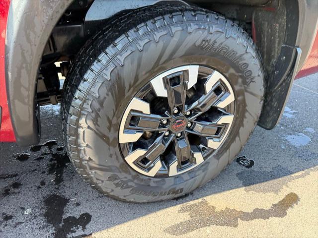 2024 Nissan Frontier Crew Cab PRO-X 4x2