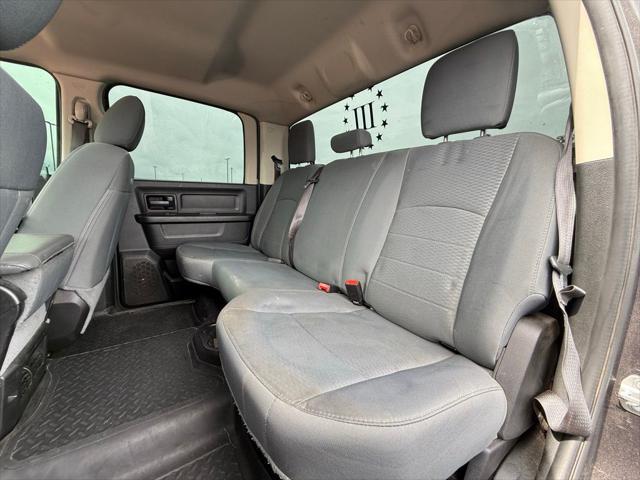 2019 Ram 1500 Classic Tradesman Crew Cab 4x4 5'7" Box