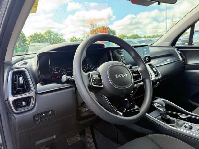 2023 Kia Sorento LX