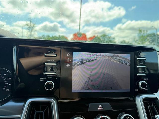 2023 Kia Sorento LX