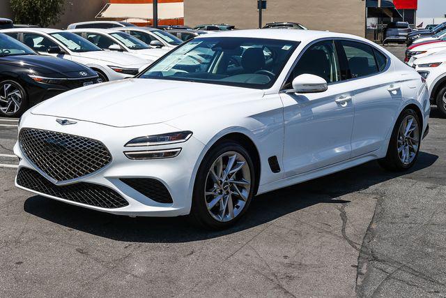 2022 Genesis G70 2.0T RWD