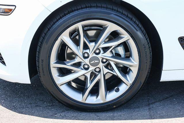2022 Genesis G70 2.0T RWD