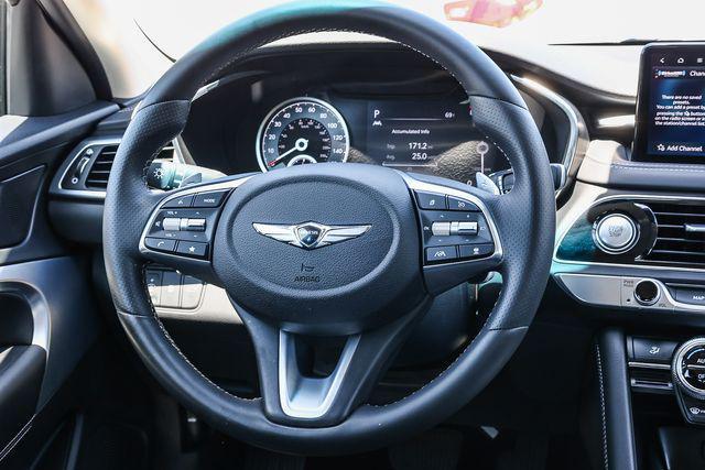 2022 Genesis G70 2.0T RWD