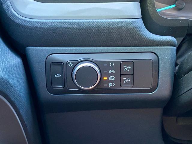 2022 Ford Maverick XL